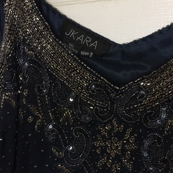 Navy Blue Gown with beaded bodice. - Picture 3 of 3